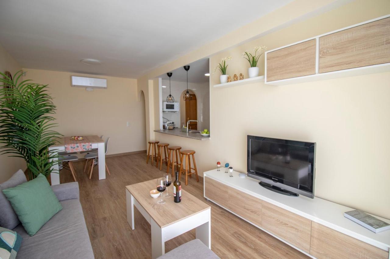 Aqua - Apartamento A 250M Playa La Pineda Zewnętrze zdjęcie