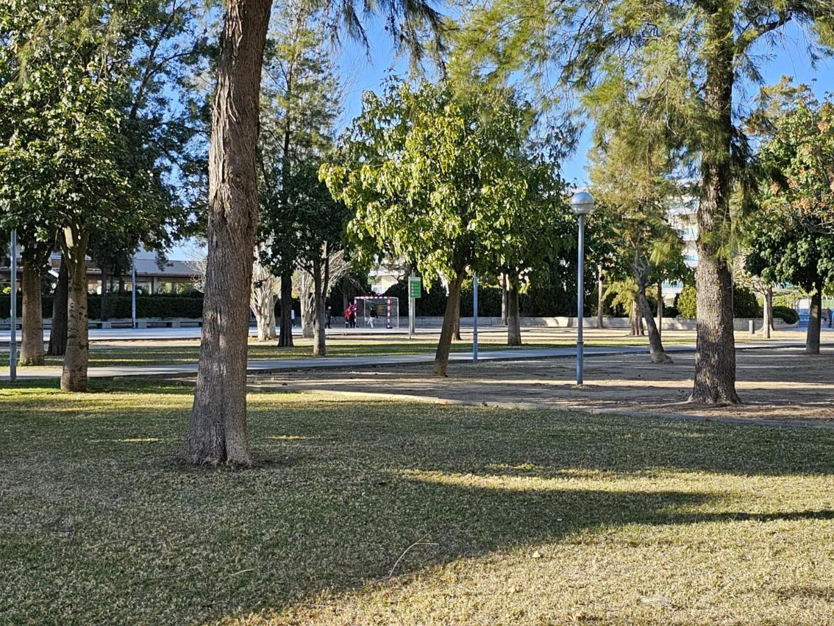 Aqua - Apartamento A 250M Playa La Pineda Zewnętrze zdjęcie