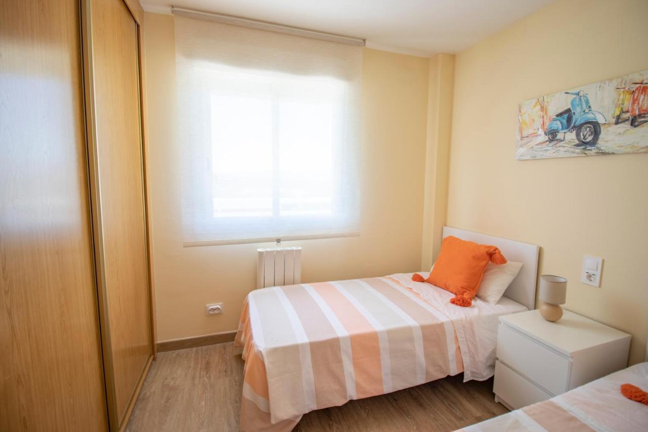 Aqua - Apartamento A 250M Playa La Pineda Zewnętrze zdjęcie