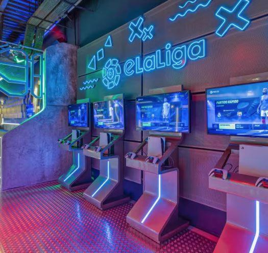 Aqua - Apartamento A 250M Playa La Pineda Zewnętrze zdjęcie